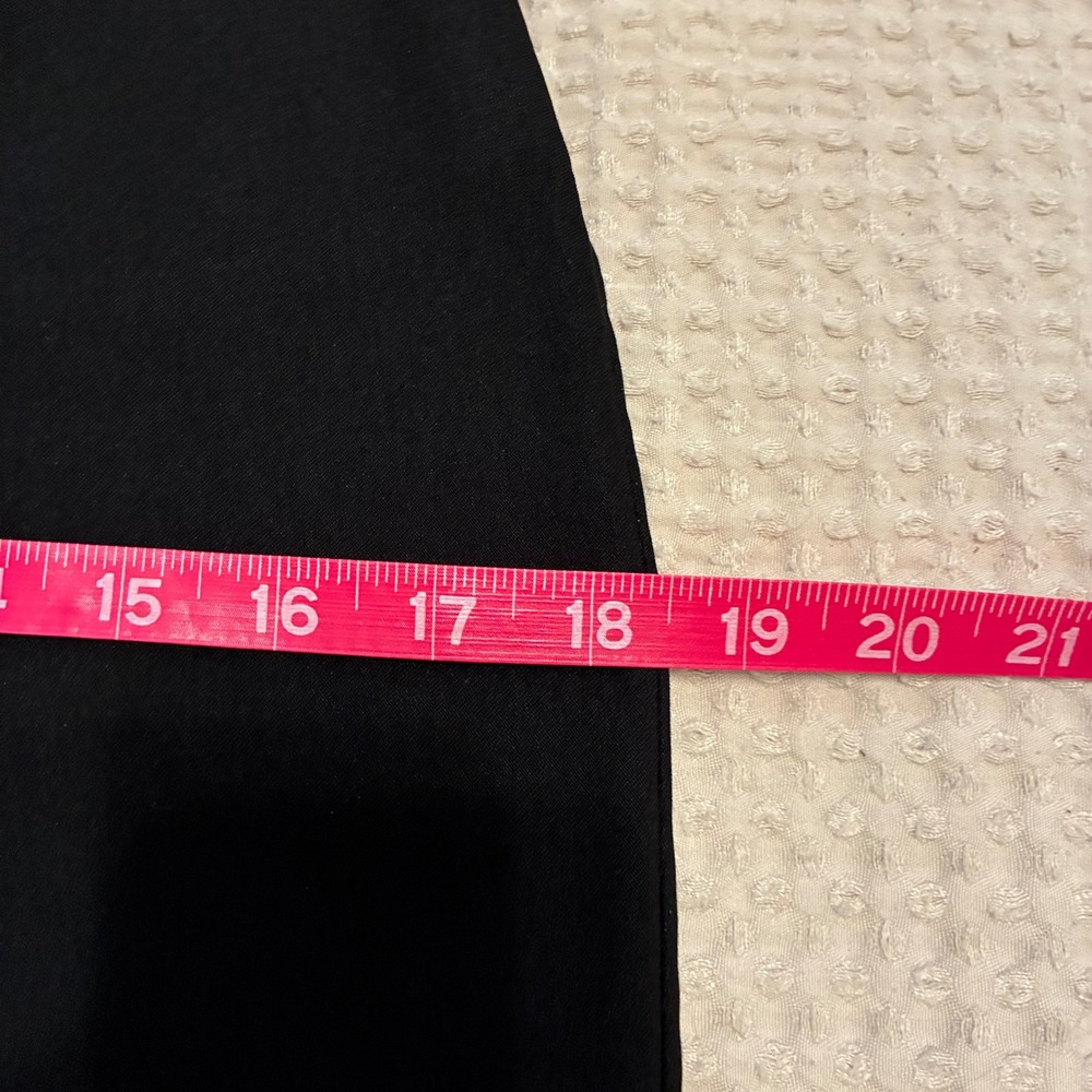 Chico's So Slimming Capri Pants XS black stretch pull-on resort coastal - Picture 8 of 9
